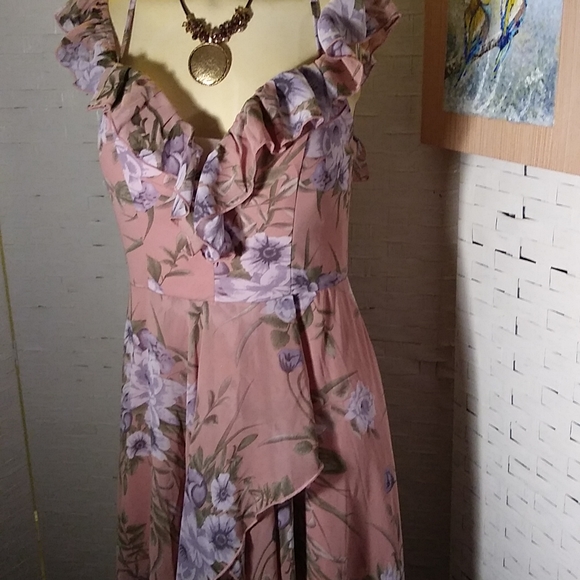 Dusty Pink ROMANTIC Maxi - Picture 3 of 11